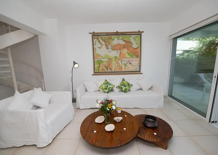 Villa Jasmine Sea Front Protaras